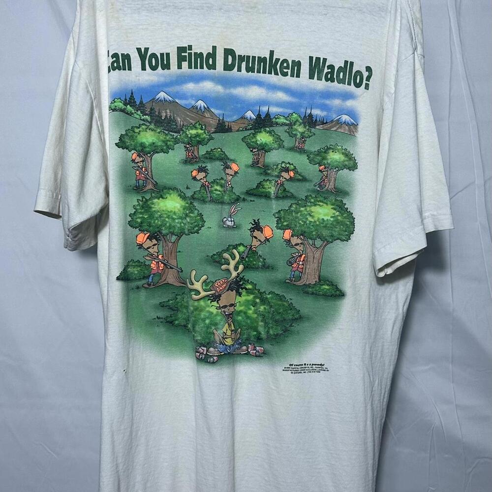 American Vintage Men's White and Multi Tshirt